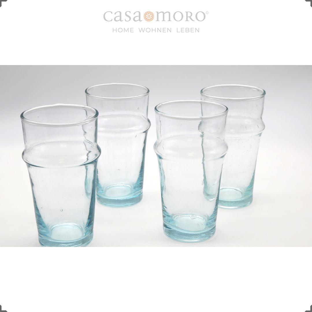 Gläser-Set mit vier transparenten Unikaten – mundgeblasen & vielseitig